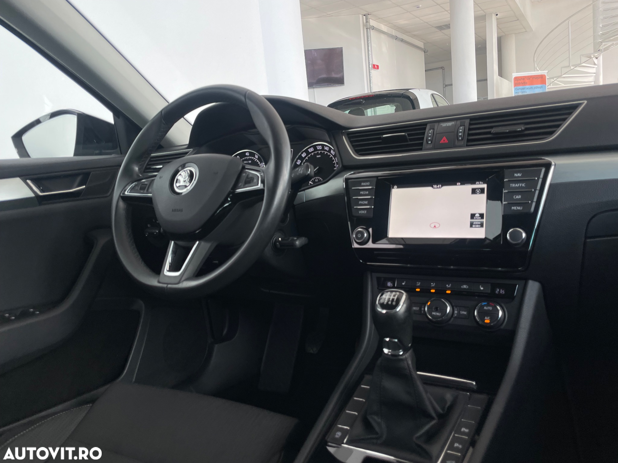 Skoda Superb 1.4 TSI ACT Style - 22