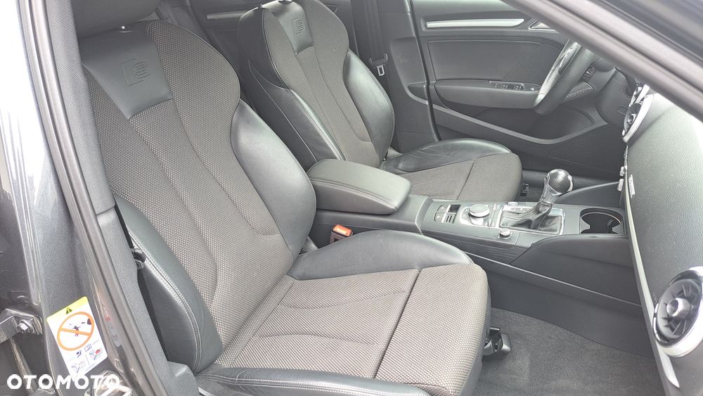 Audi A3 Limousine 40 TFSI quattro S tronic design - 30