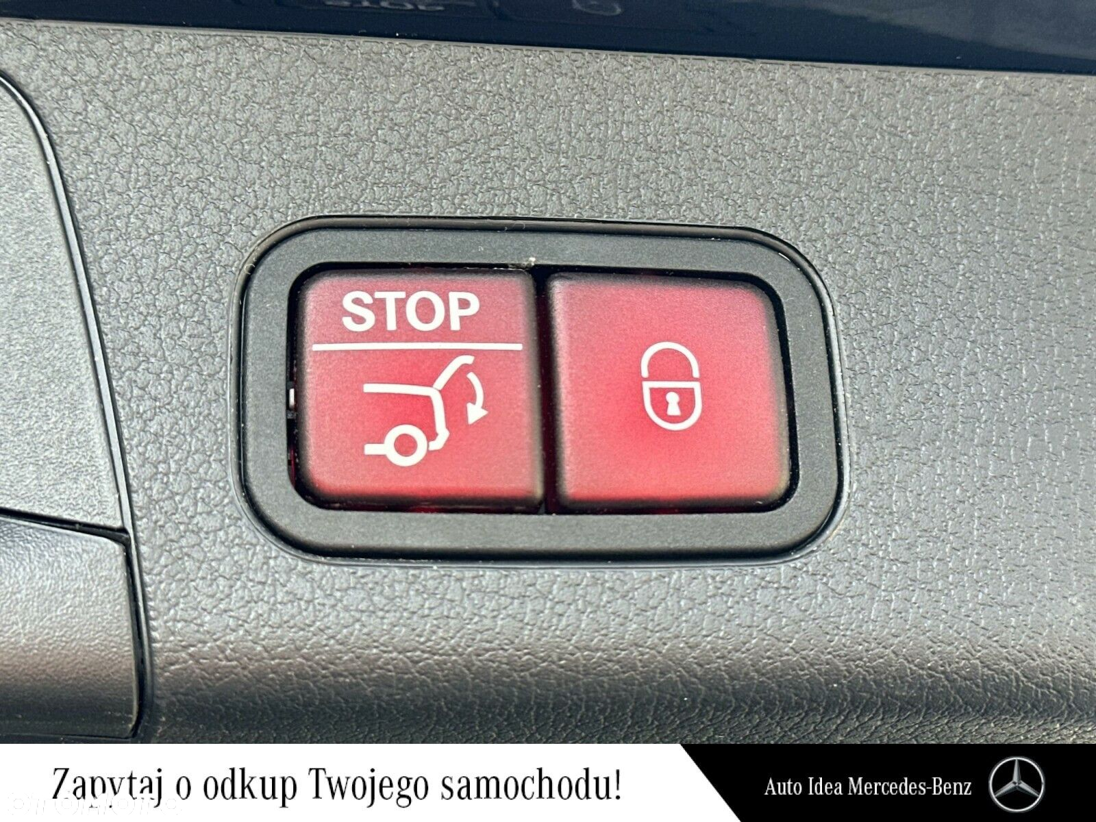 Mercedes-Benz GLB - 28