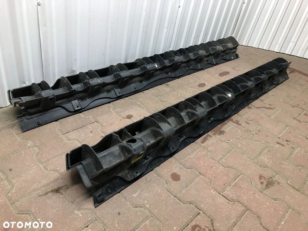 TOYOTA HIGHLANDER 2019- STOPIEŃ LEWY PRAWY PRÓG - 7