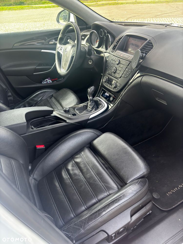 Opel Insignia 1.6 T Sport - 8