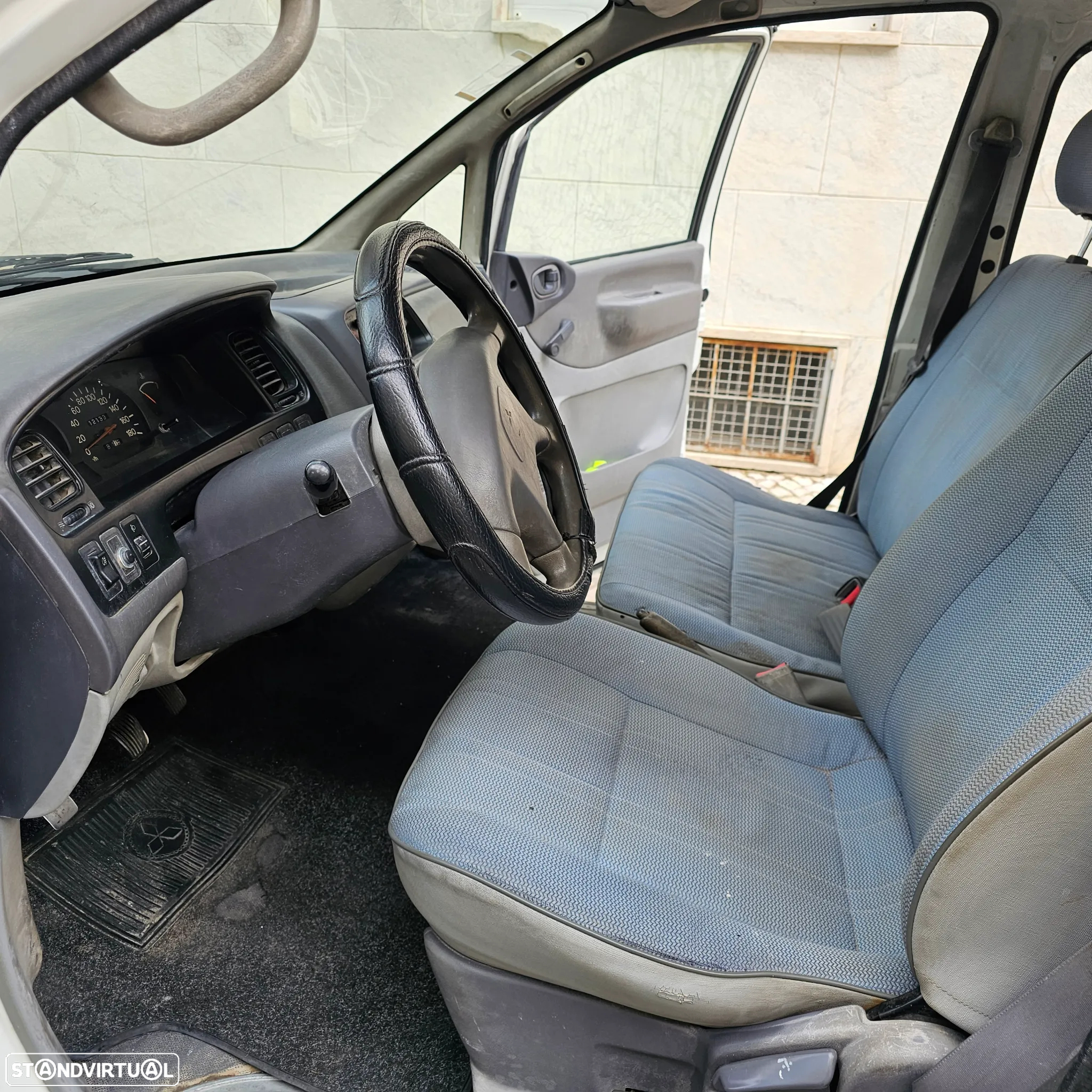 Mitsubishi L400 2.5 TD GL - 25