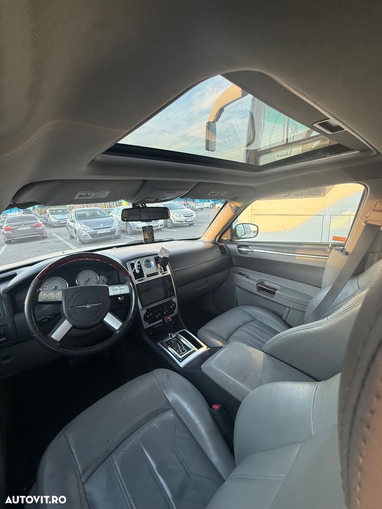 Chrysler 300C Touring 3.0L CRD V6 aut - 8