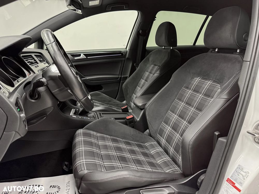 Volkswagen Golf GTD BlueMotion Technology - 6