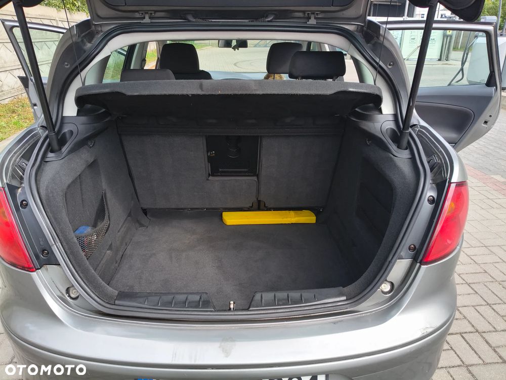 Seat Toledo 1.9 TDI Reference - 27