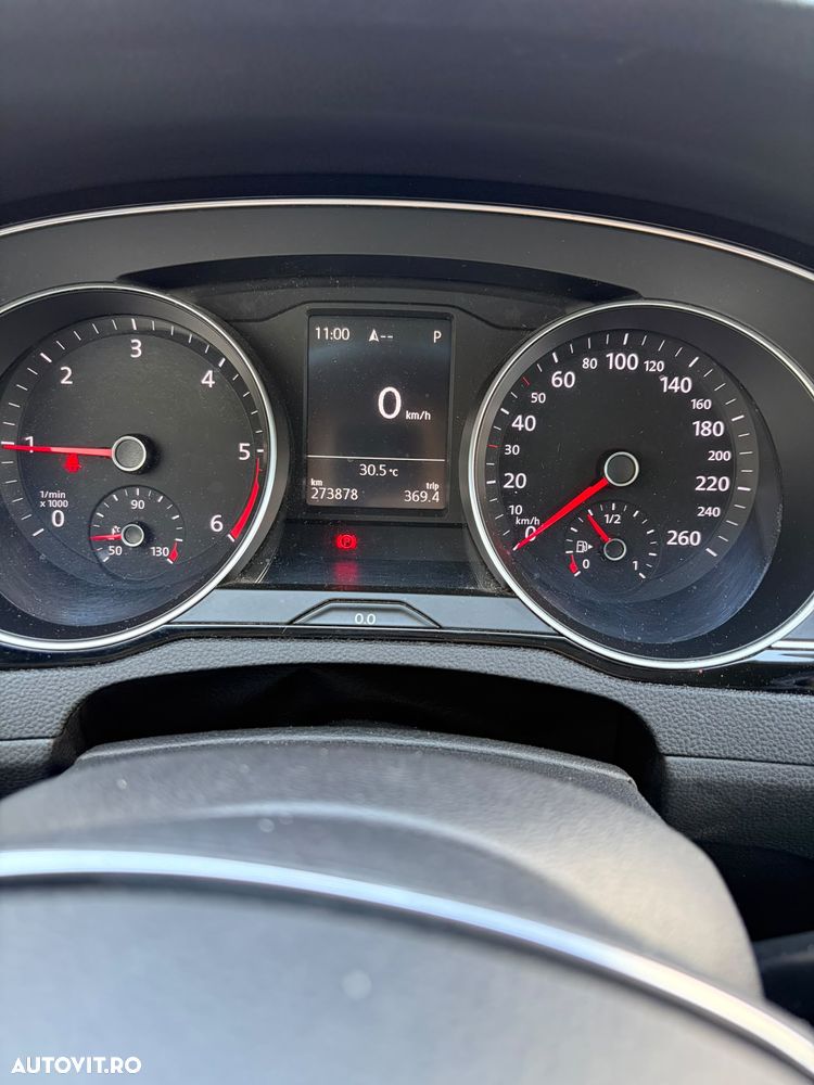 Volkswagen Passat 2.0 TDI DSG Highline - 7