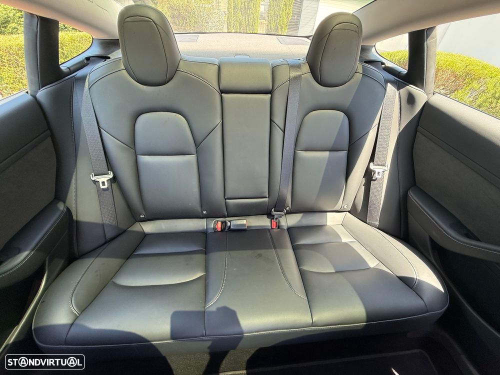 Tesla Model 3 Performance Dual Motor AWD - 11