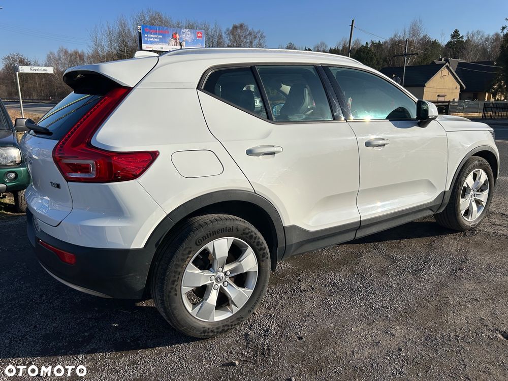 Volvo XC 40 T5 AWD Momentum Pro - 6