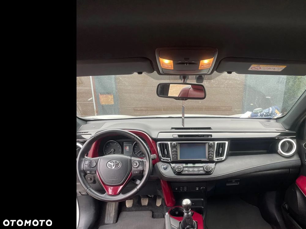 Toyota RAV4 2.0 D-4D Active 4x2 - 6