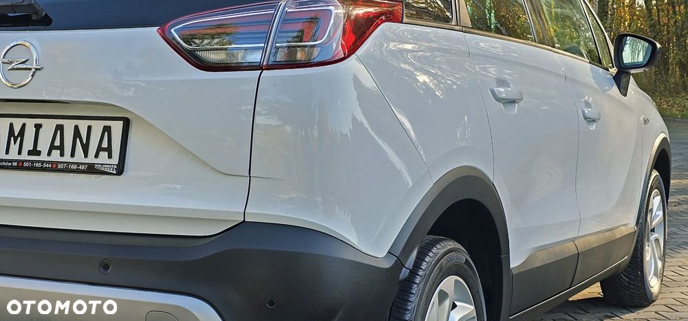 Opel Crossland X 1.2 T Design Line S&S - 12