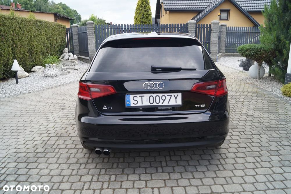 Audi A3 Sportback 1.4 TFSI Ambition - 16