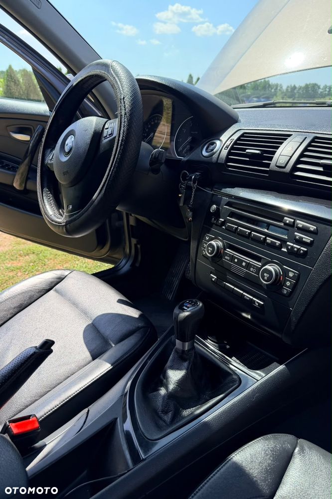 BMW Seria 1 120i Edition Sport - 18