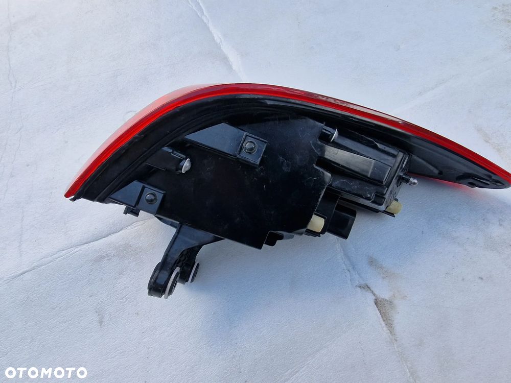 Lampa prawy tył seat  Leon  IV  coupra 5FA 945 208C - 4
