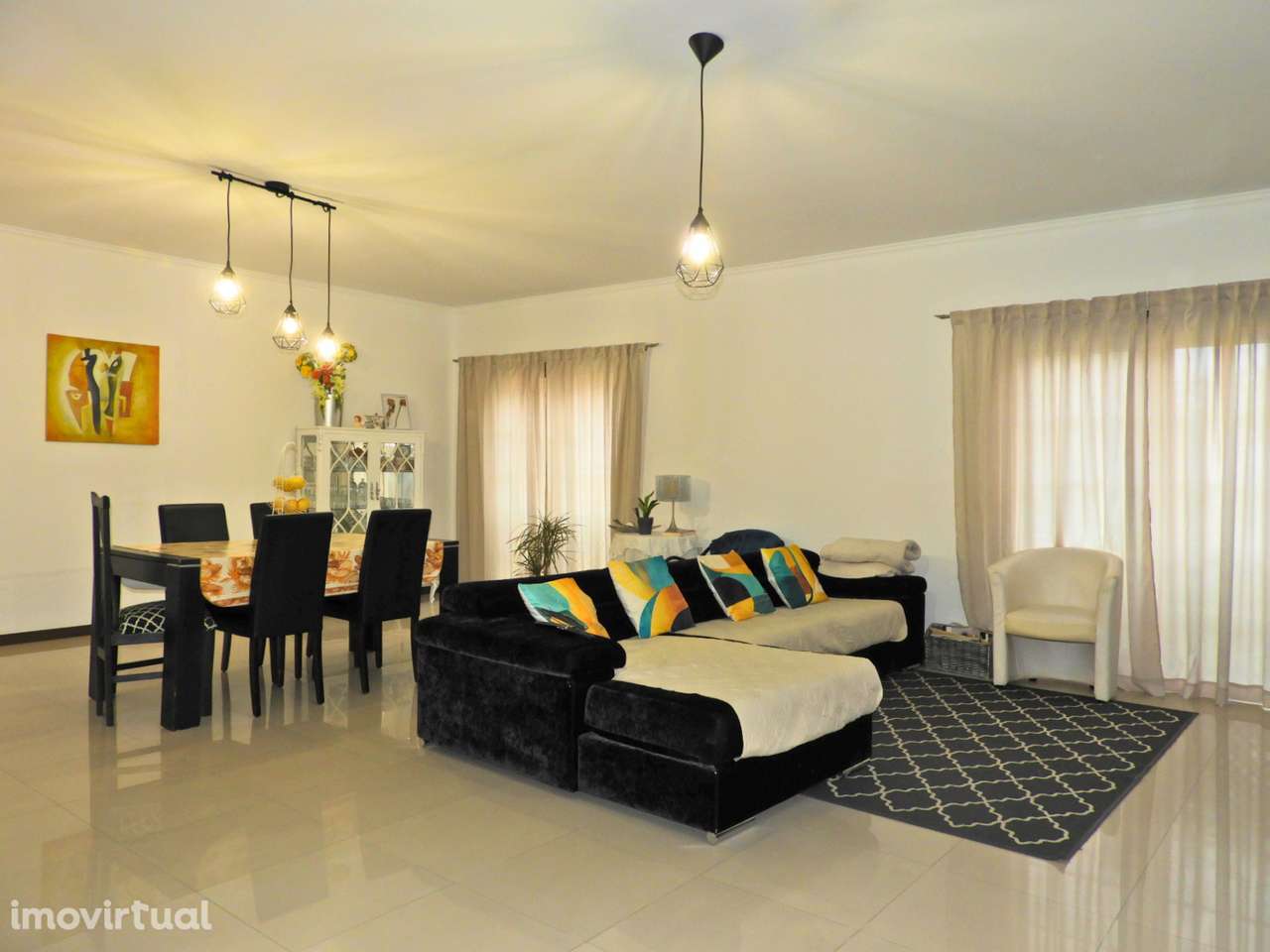 Moradia T4, garagem, jardim e quintal - Grande imagem: 3/22