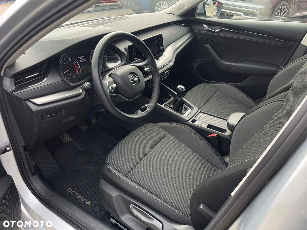 Skoda Octavia 1.5 TSI ACT Ambition - 10