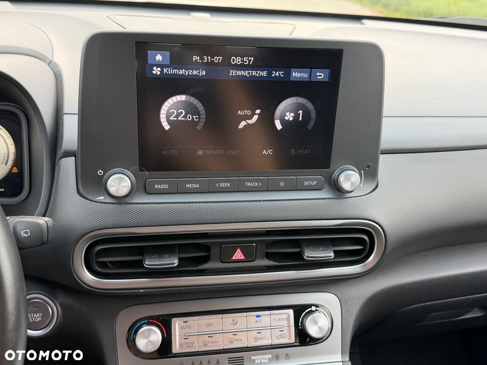 Hyundai Kona - 31