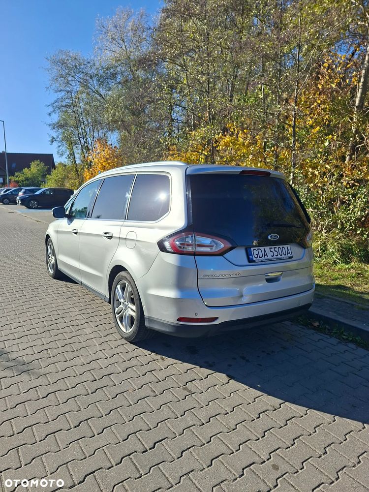 Ford Galaxy 2015 photo 5
