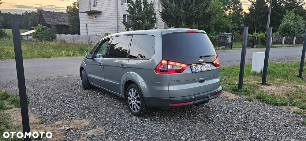 Ford Galaxy 2.0 TDCi Ghia - 4