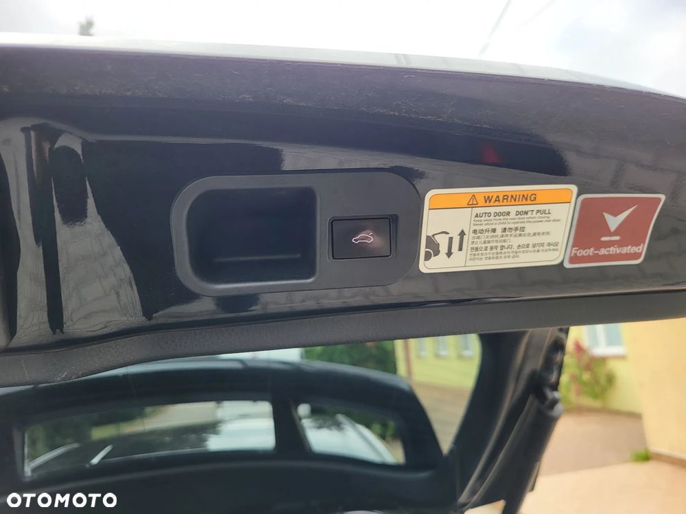 Toyota C-HR 2.0 Hybrid Dynamic Force Executive - 16