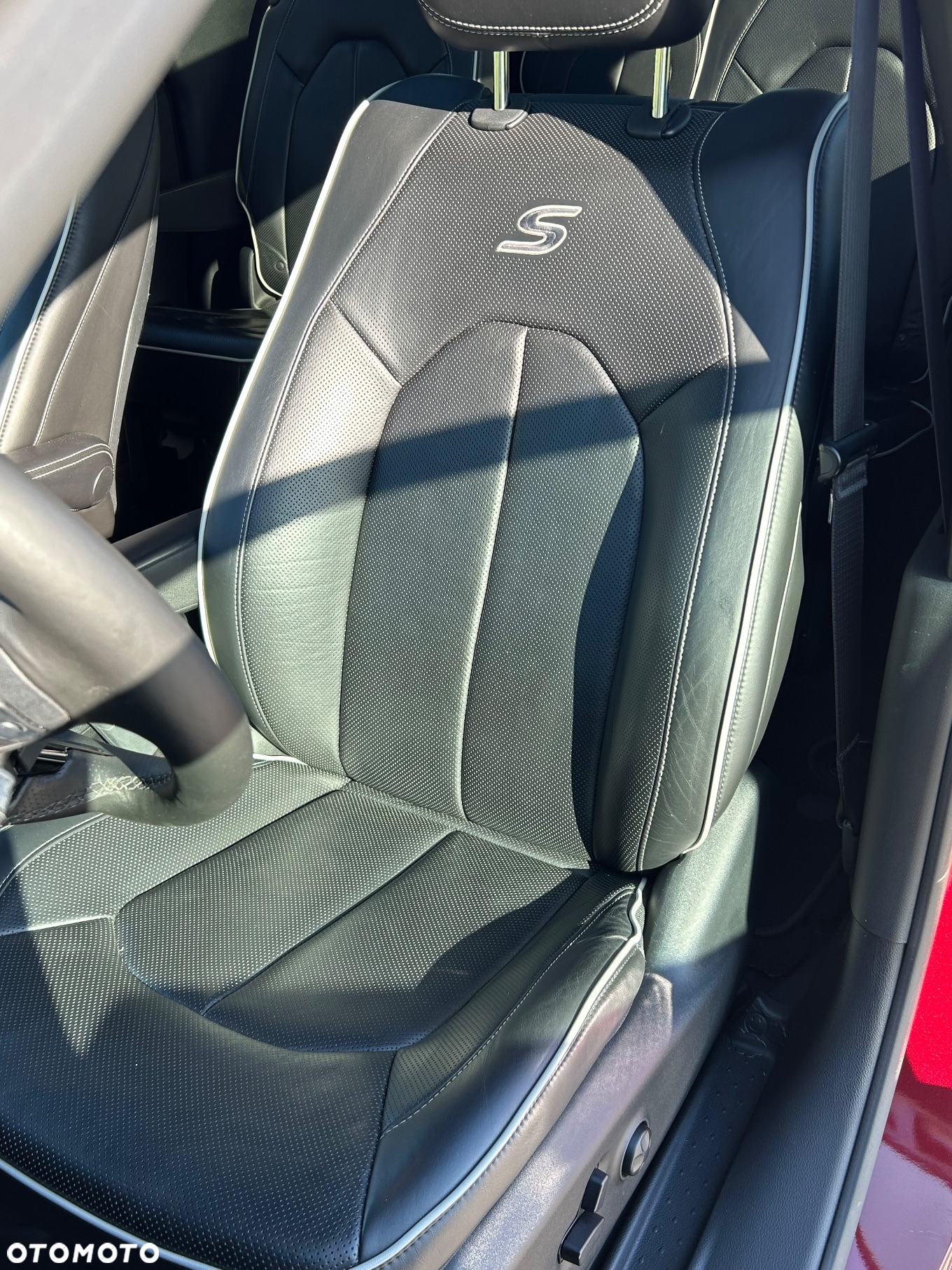Chrysler Pacifica - 26