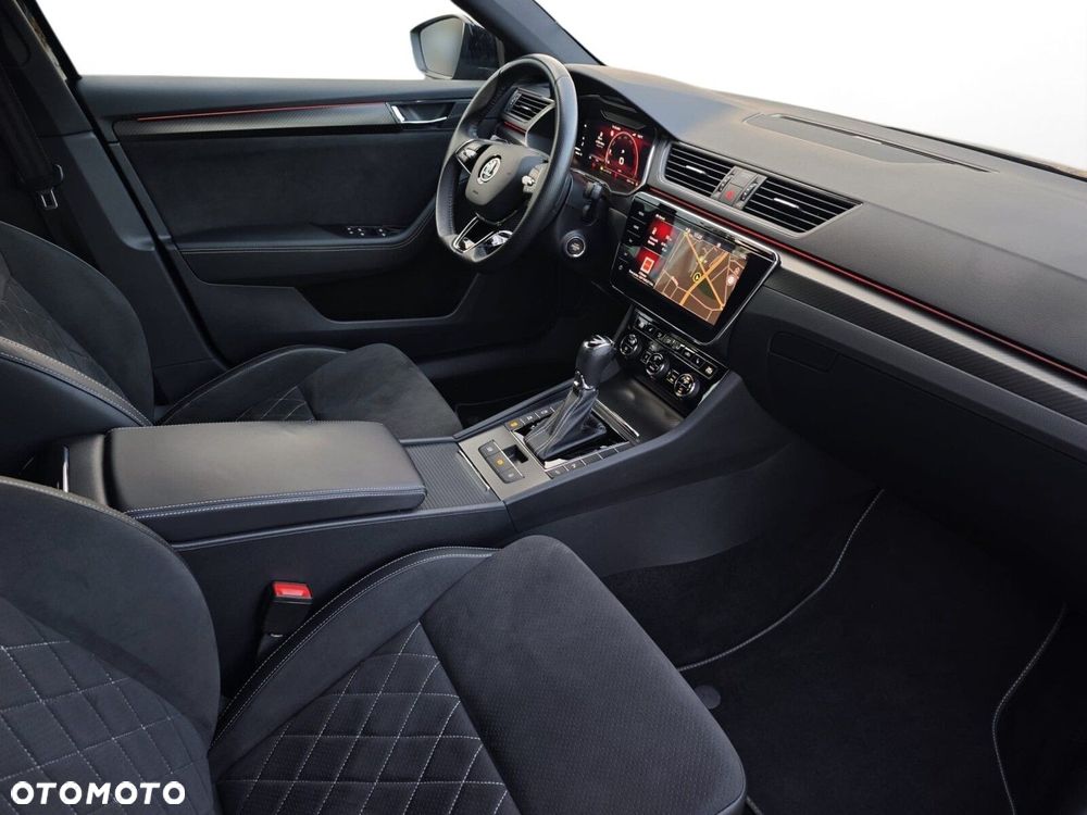 Skoda Superb 2.0 TDI SCR Sportline DSG - 22