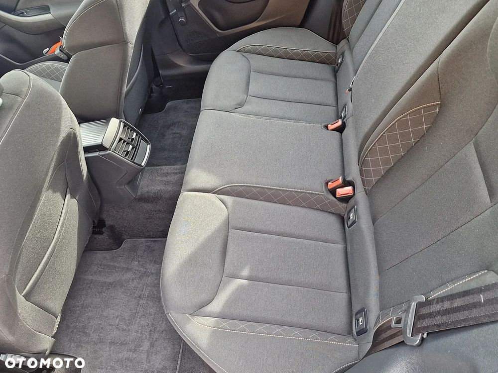 Skoda Kamiq 1.0 TSI Ambition DSG - 11