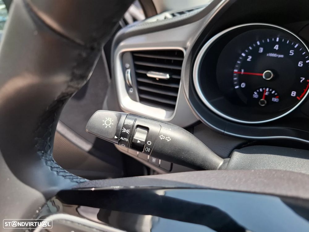 Kia XCeed 1.5 T-GDi Sport - 28