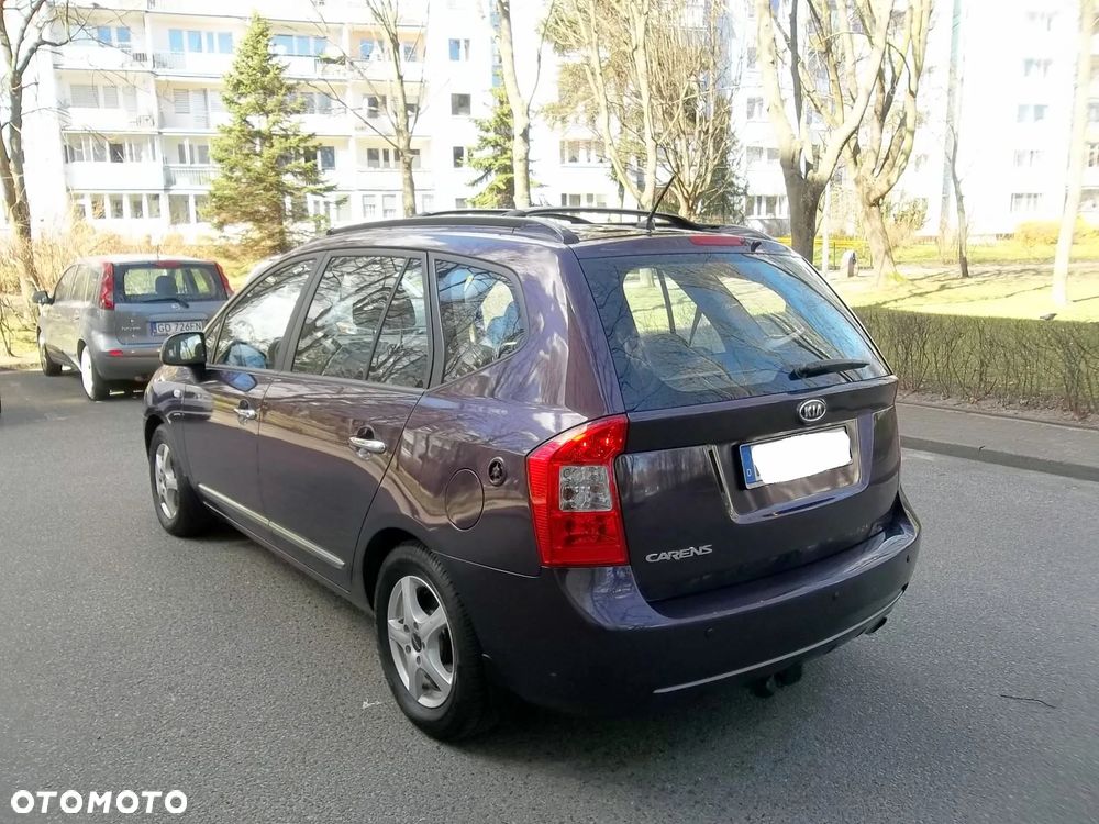 Kia Carens 2.0 CVVT Automatik EX Top - 4