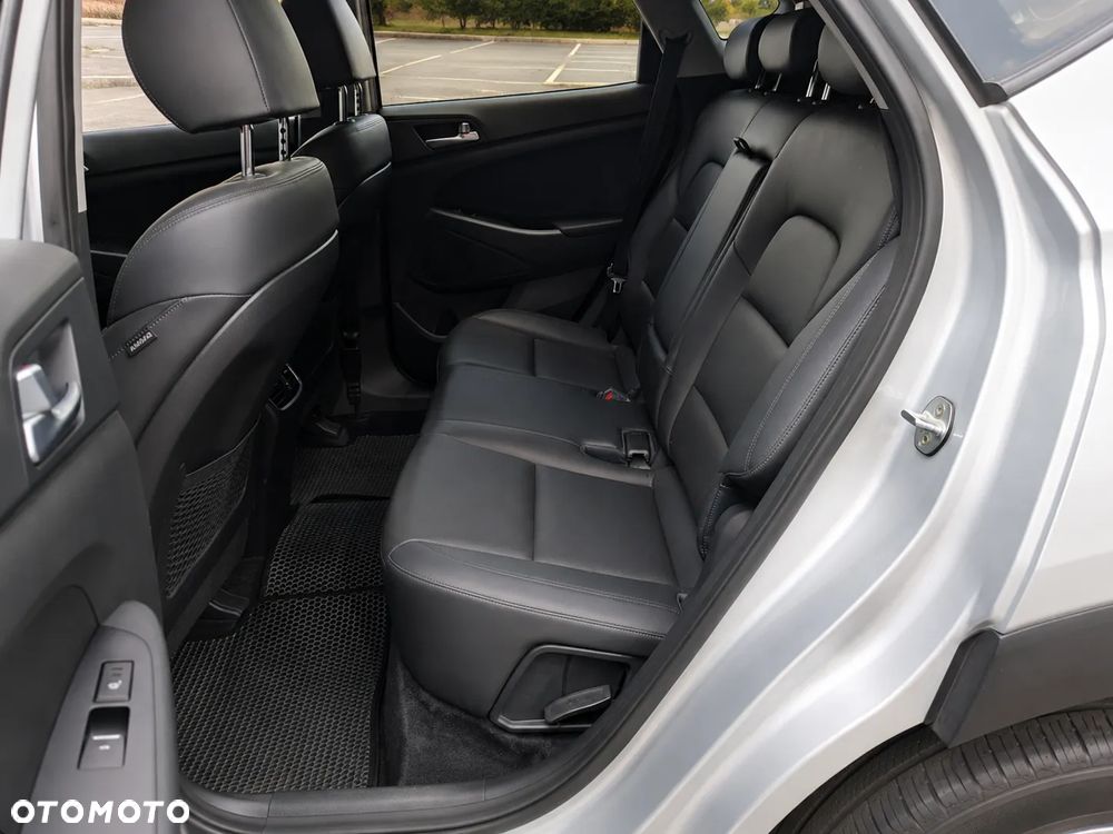 Hyundai Tucson - 25