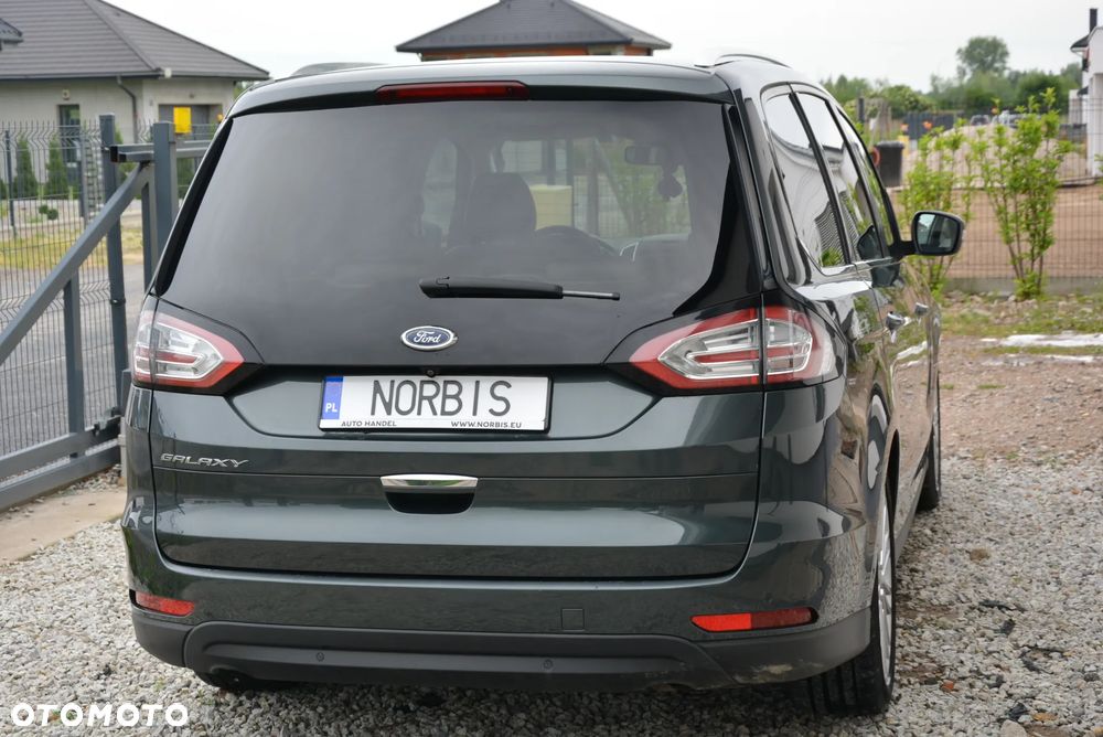 Ford Galaxy - 13