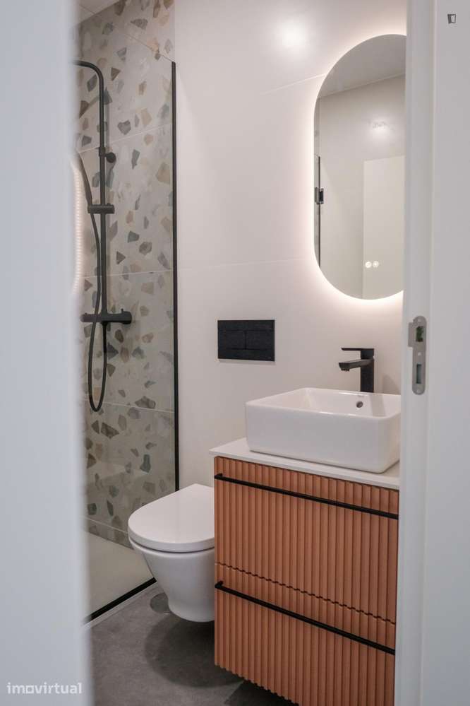 Quarto - localizado em Paranhos Porto - Grande imagem: 4/28