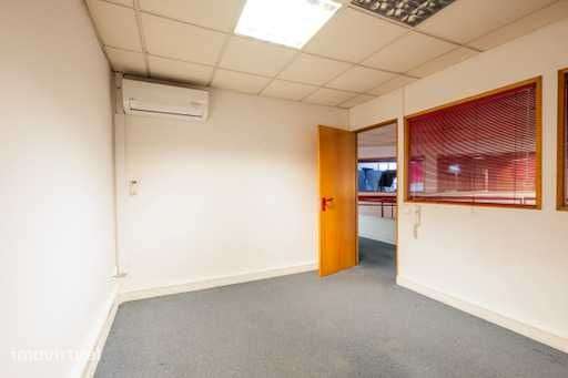 Sala para arrendar - Grande imagem: 4/5