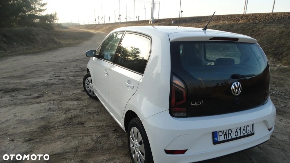 Volkswagen up! - 6