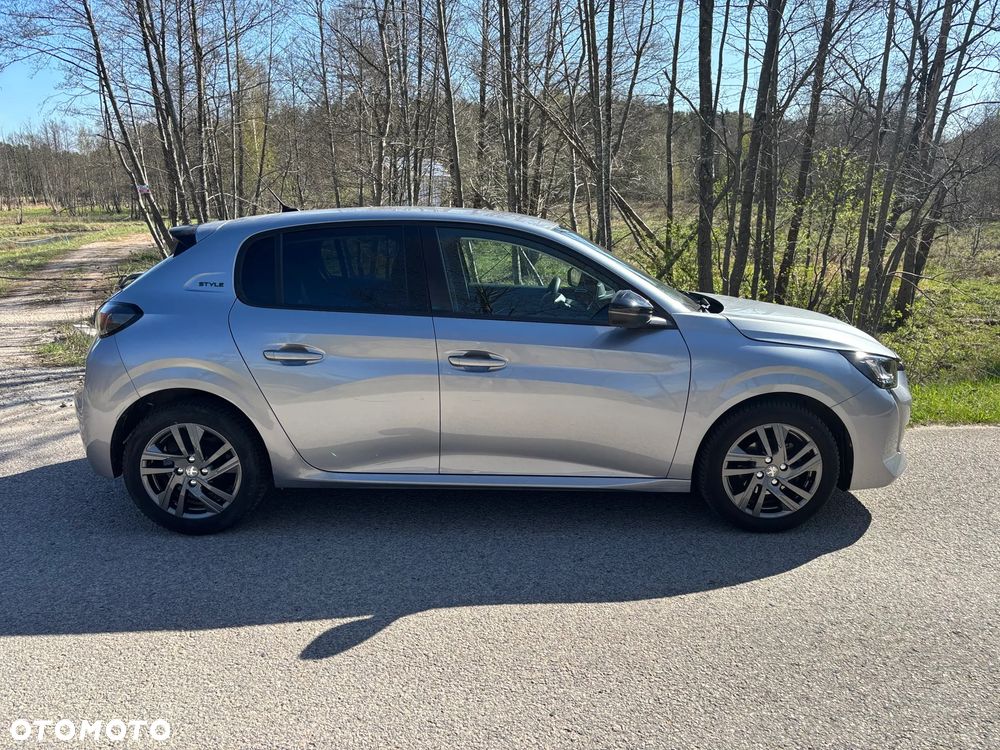 Peugeot 208 1.2 PureTech Style S&S - 4