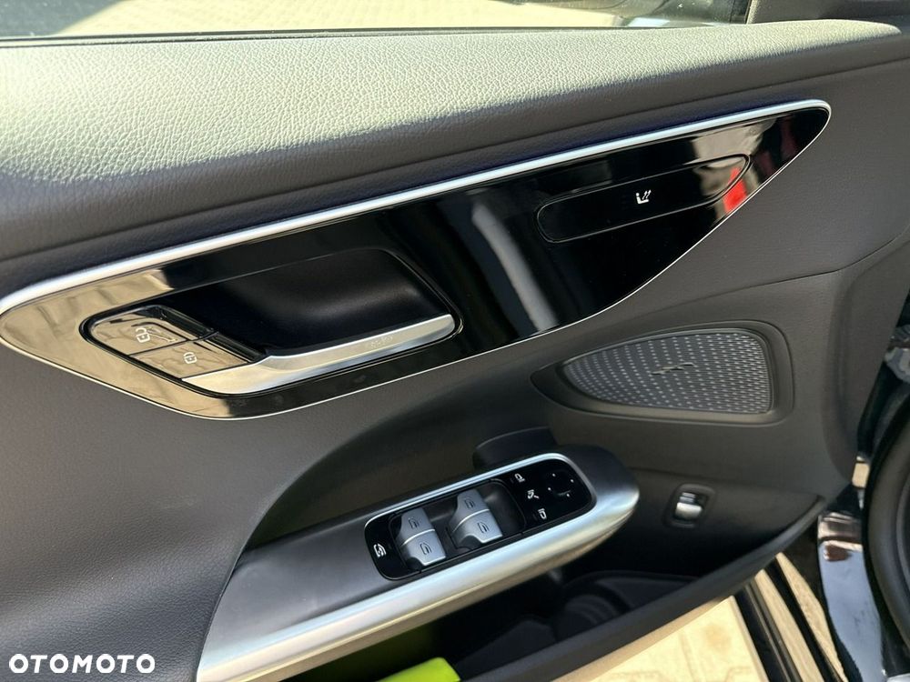 Mercedes-Benz Klasa C 220 d mHEV 4-Matic - 12