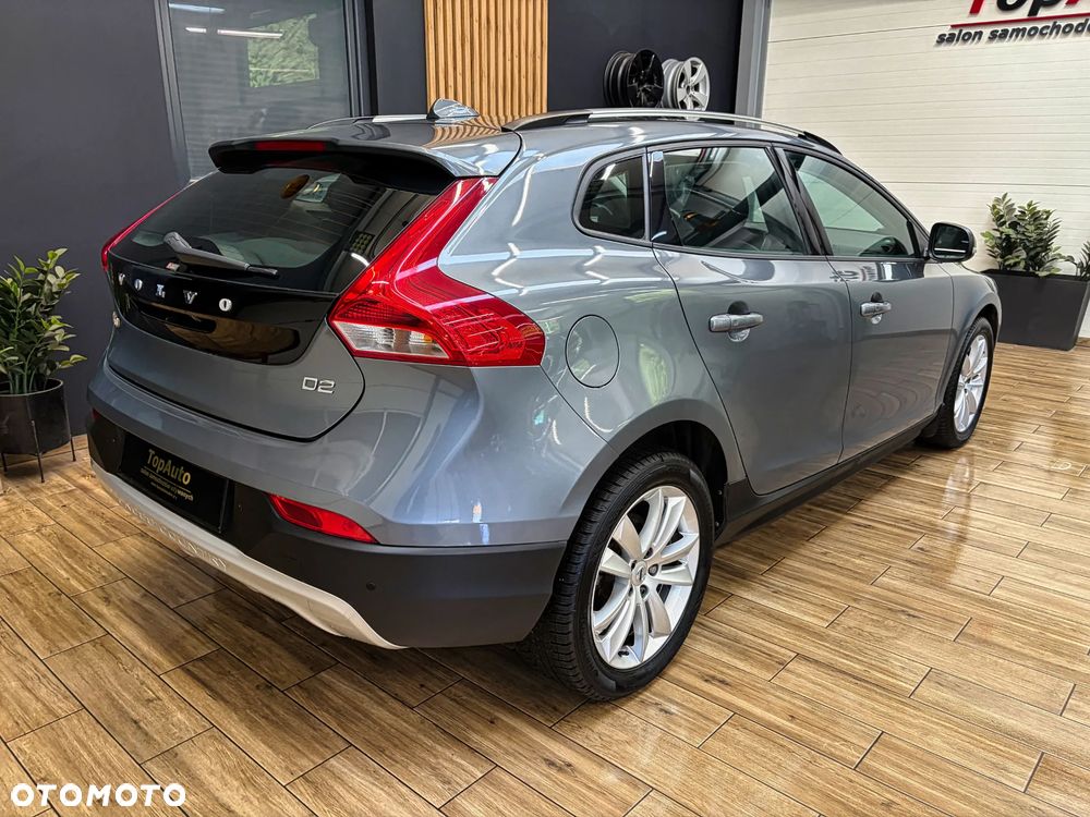 Volvo V40 Cross Country D2 Geartronic Momentum - 8