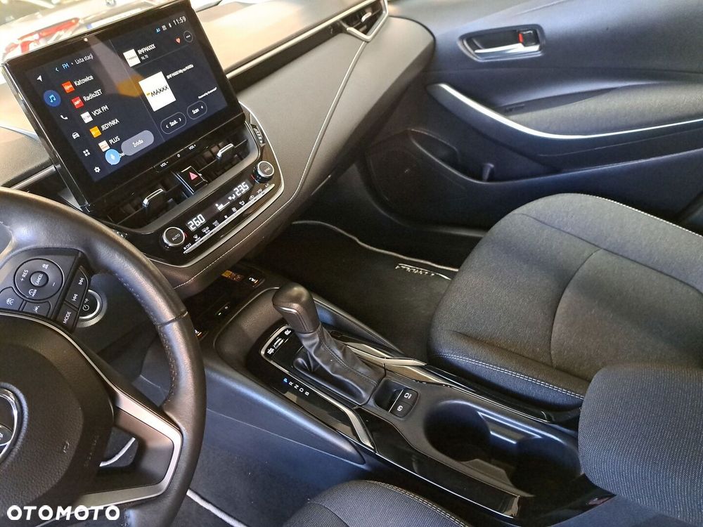 Toyota Corolla 1.8 Hybrid Comfort - 30