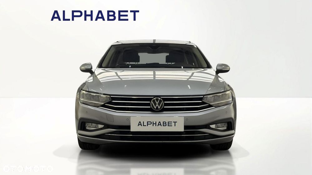Volkswagen Passat 2.0 TDI EVO Business - 9