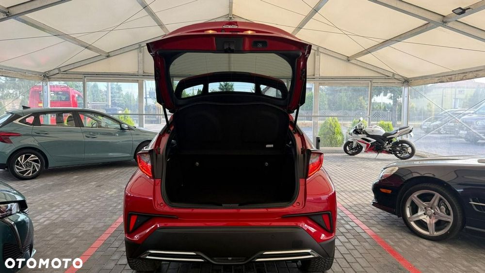 Toyota C-HR - 12