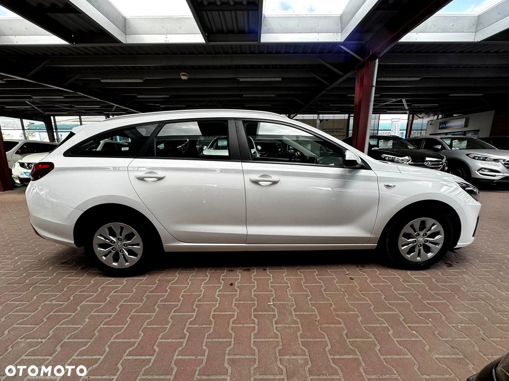 Hyundai i30 1.5 DPI Comfort - 8