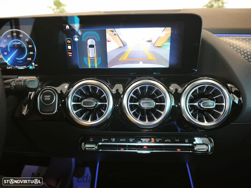 Mercedes-Benz EQA 250+ Progressive - 30