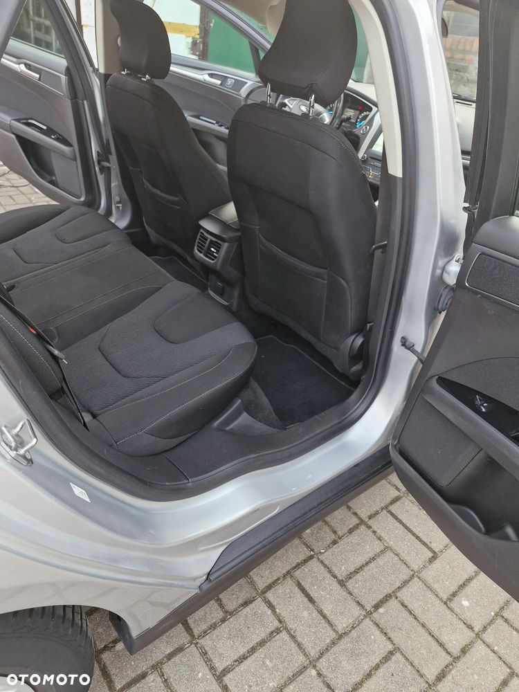 Ford Mondeo 2.0 TDCi Titanium PowerShift - 21