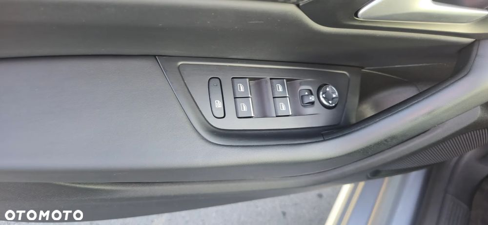 Peugeot 508 BlueHDi 130 EAT8 Allure Pack - 26