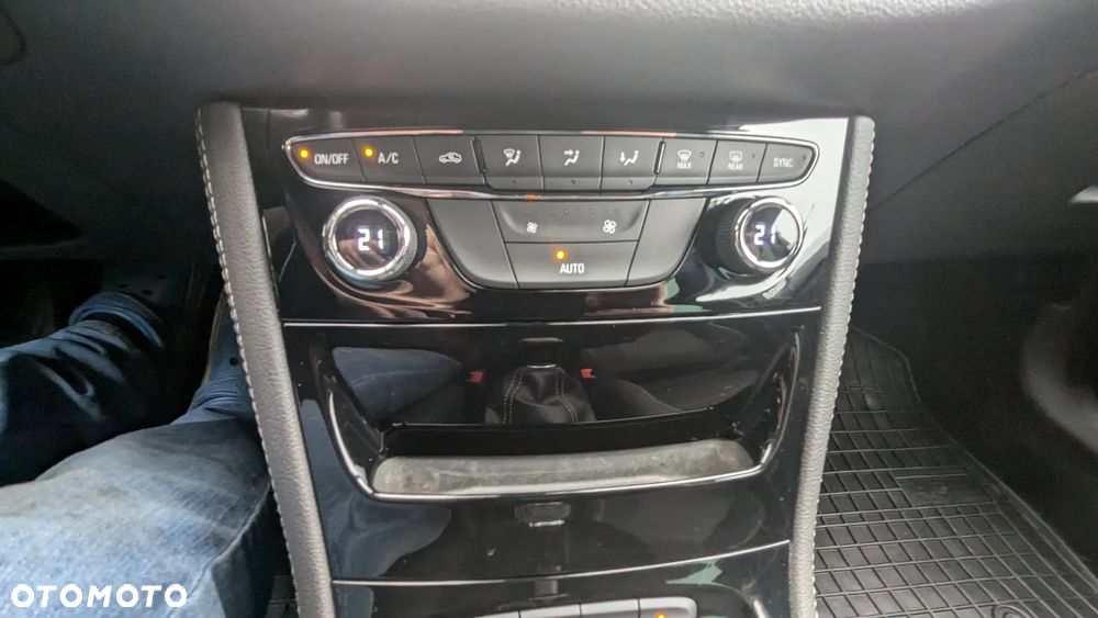Opel Astra V 1.0 T GPF Enjoy S&S - 24