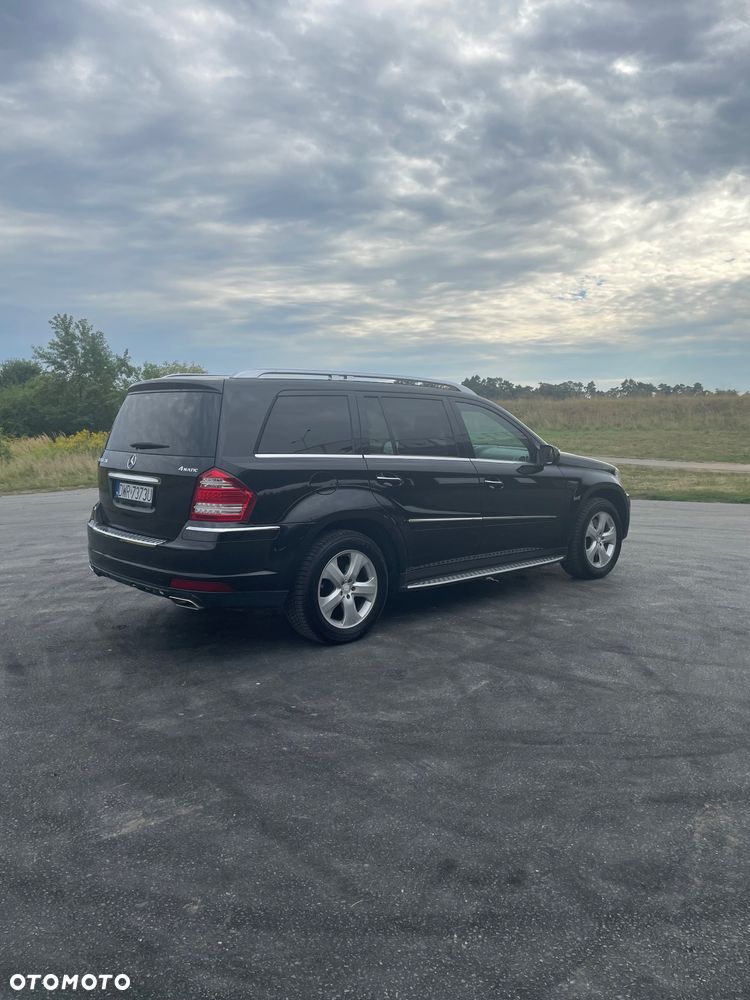 Mercedes-Benz GL 450 CDI - 11