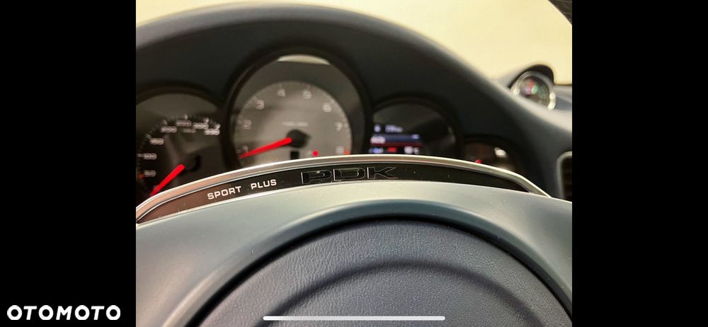 Porsche 911 Carrera 4S PDK - 28