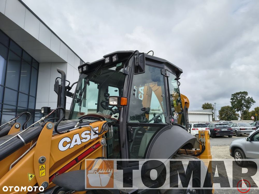 Case 695 SV 2023R - 11