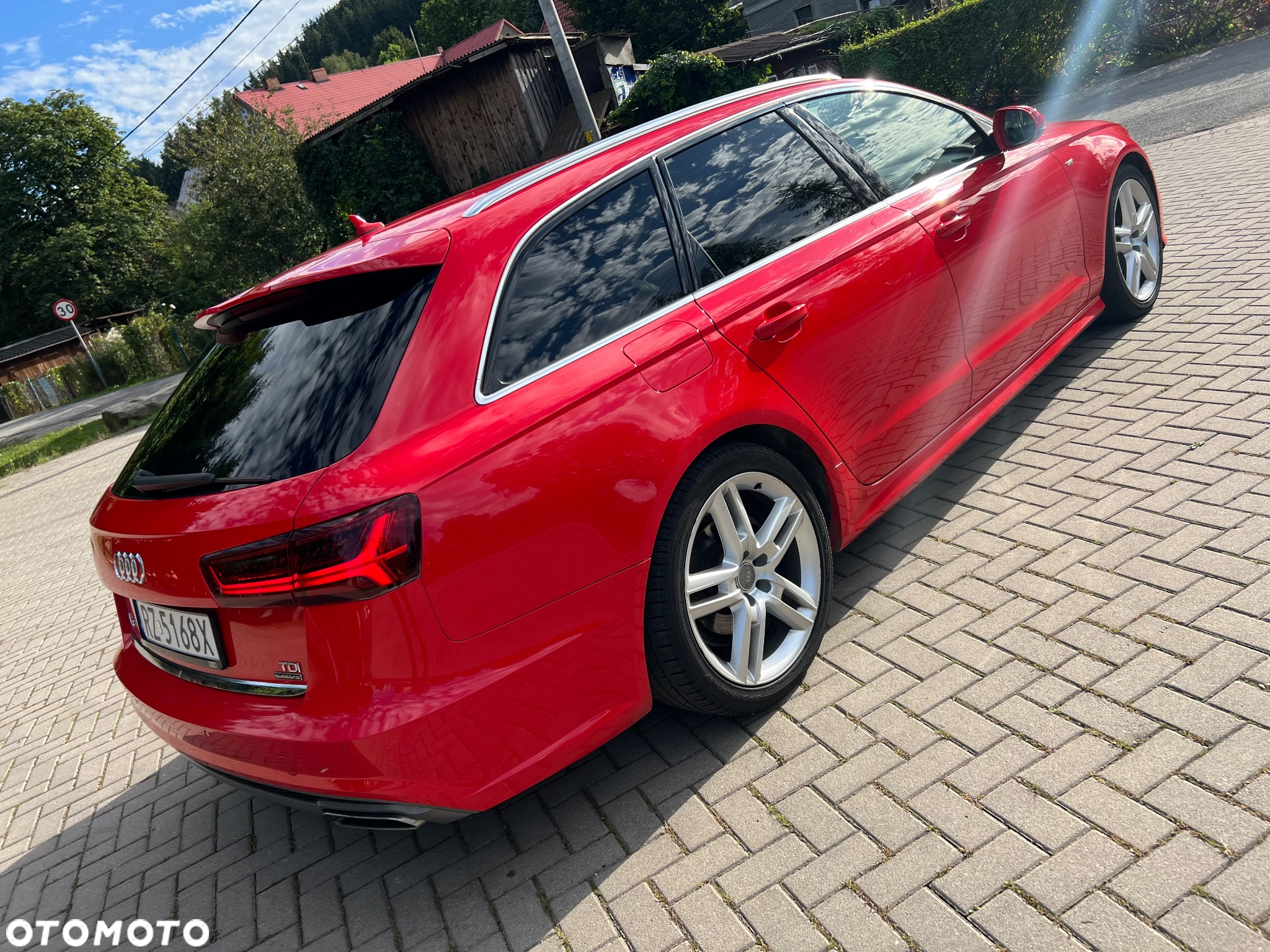 Audi A6 - 4