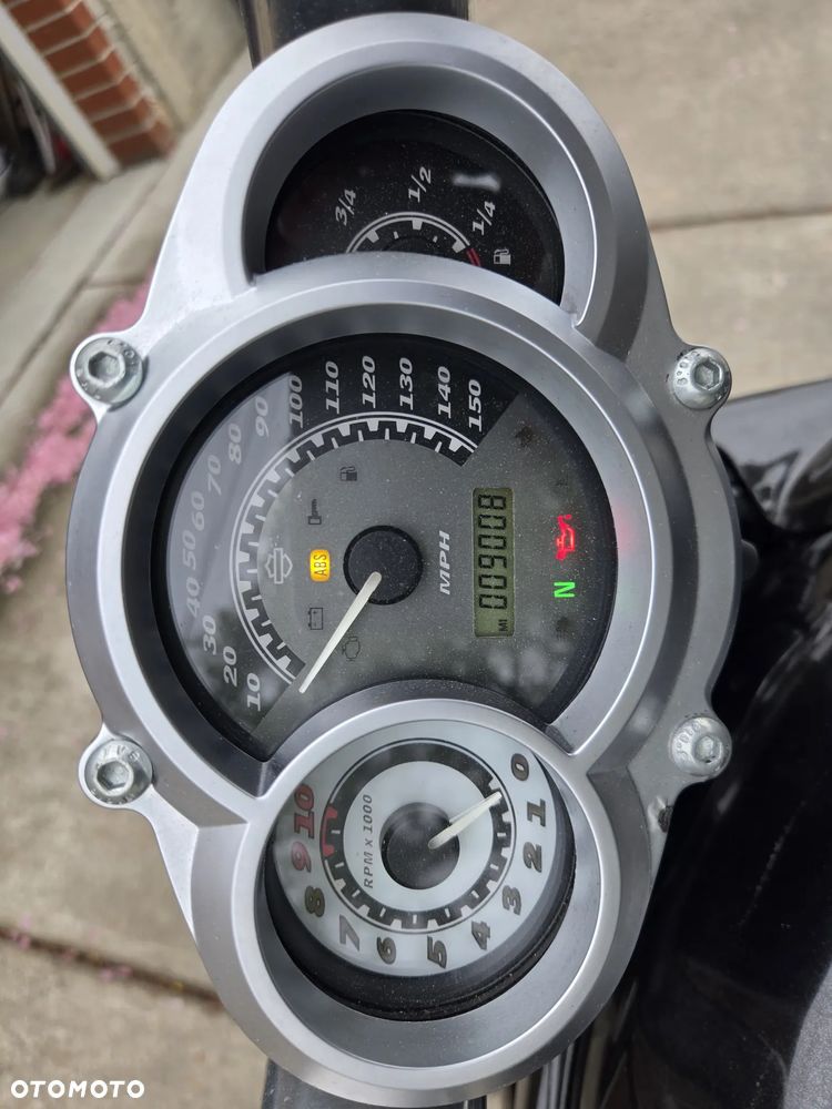 Harley-Davidson V-Rod Night Rod - 5