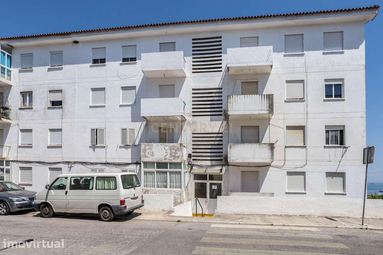 Apartamento T3 com Vista Deslumbrante sobre a Baía de Setúbal – Bairro - Grande imagem: 2/36